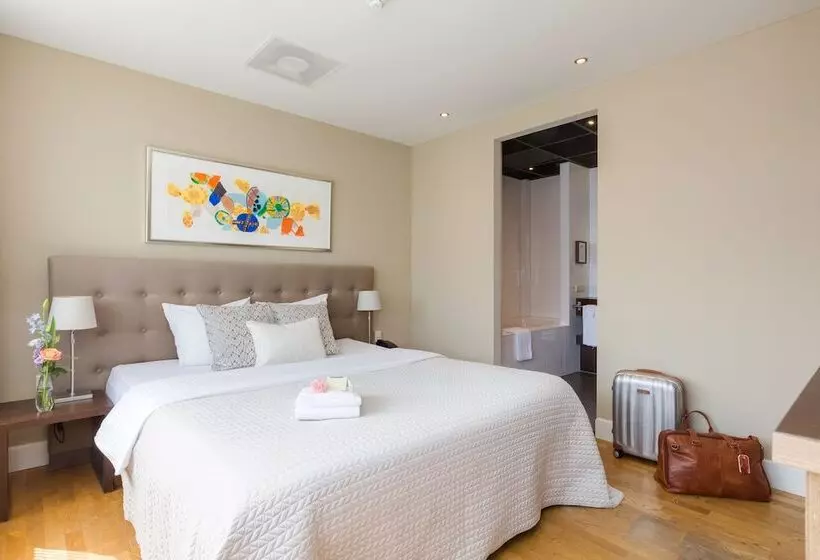 اتاق اجرایی, Boutique Hotel Lumiere