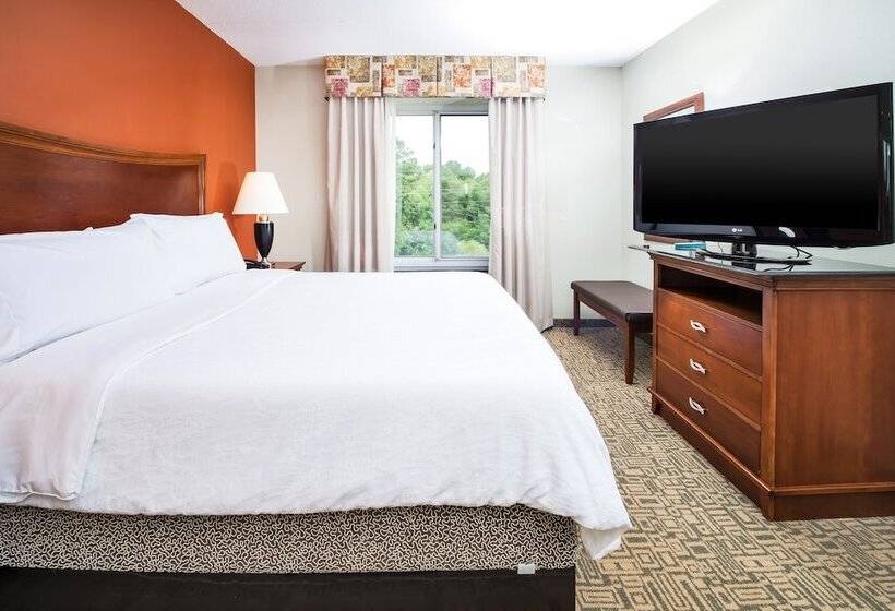 جناح, Hilton Garden Inn Fayetteville Fort Liberty