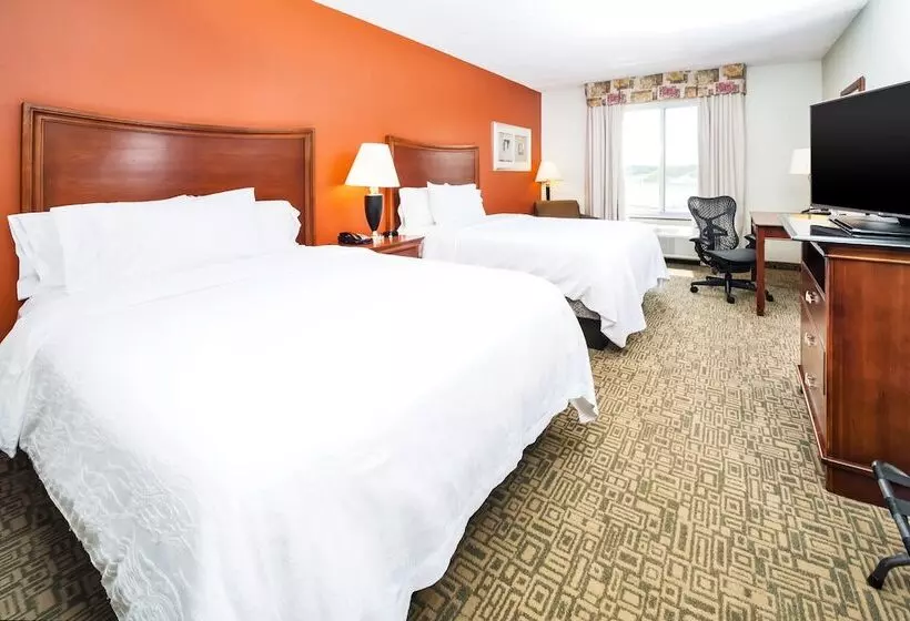 スタンダードルーム, Hilton Garden Inn Fayetteville Fort Liberty