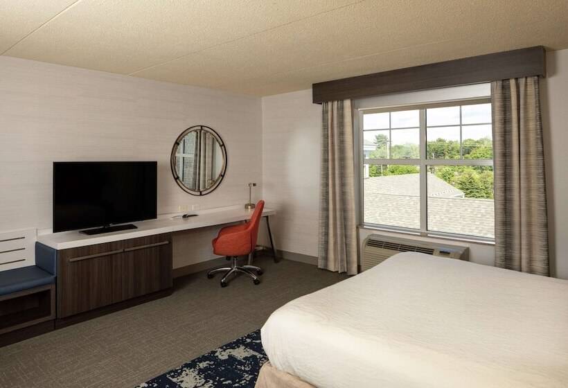 Номер Deluxe Кровать Кинг, Hilton Garden Inn Freeport Downtown