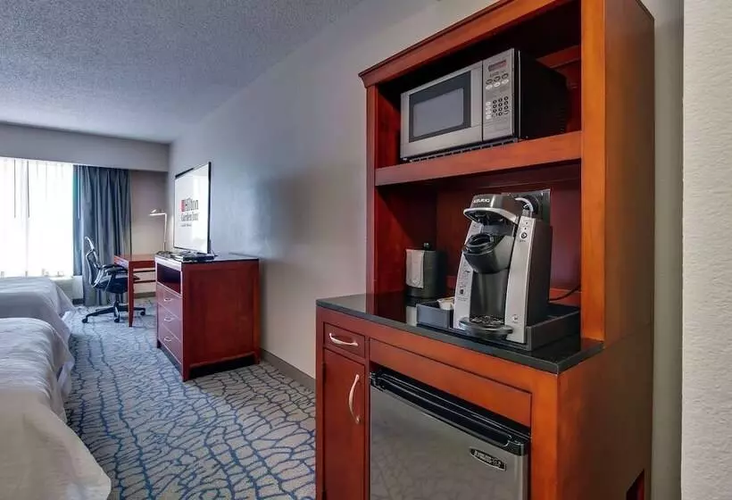 اتاق استاندارد, Hilton Garden Inn Louisville/northeast
