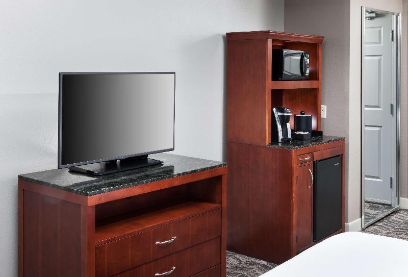 اتاق استاندارد با تخت بزرگ, Hilton Garden Inn Tucson Airport