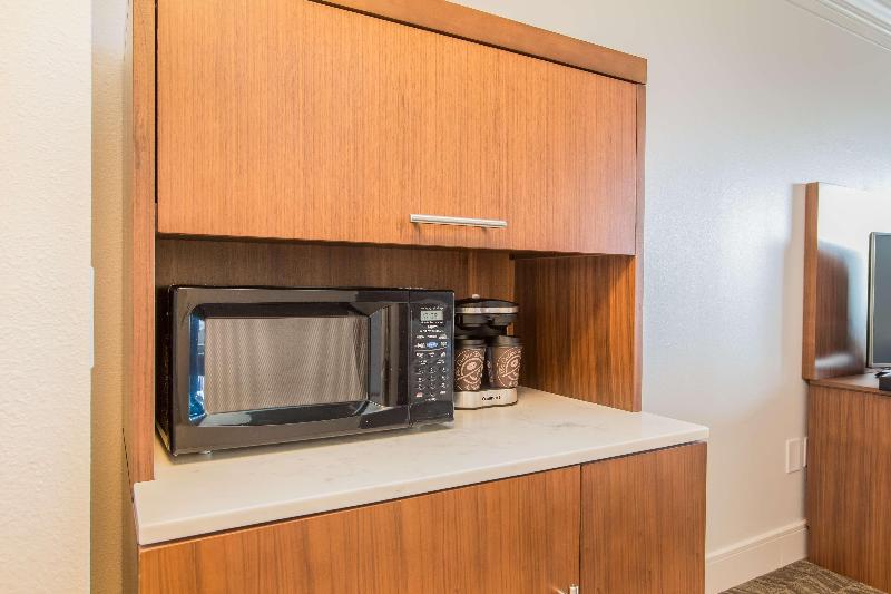 Стандартный Номер Кровать Кинг, Hilton Pensacola Beach