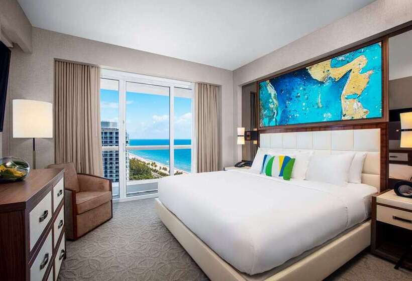 מיטת קינג בסוויטה, Hilton Pensacola Beach