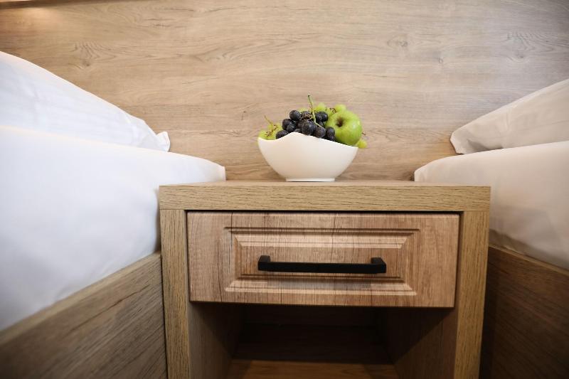 חדר סטנדרט, Holiday Inn Express Zürich Airport, An Ihg