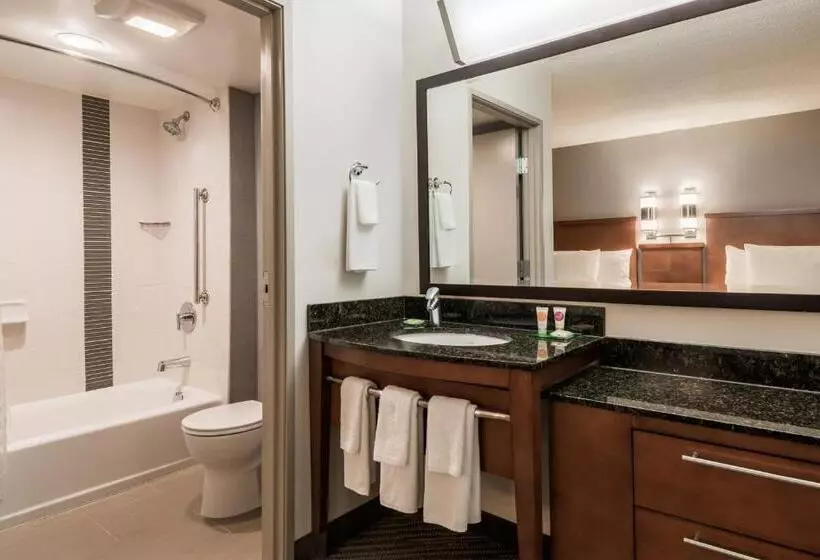 ２ダブルベッドのスタンダードルーム, Hyatt Place Rogers/bentonville