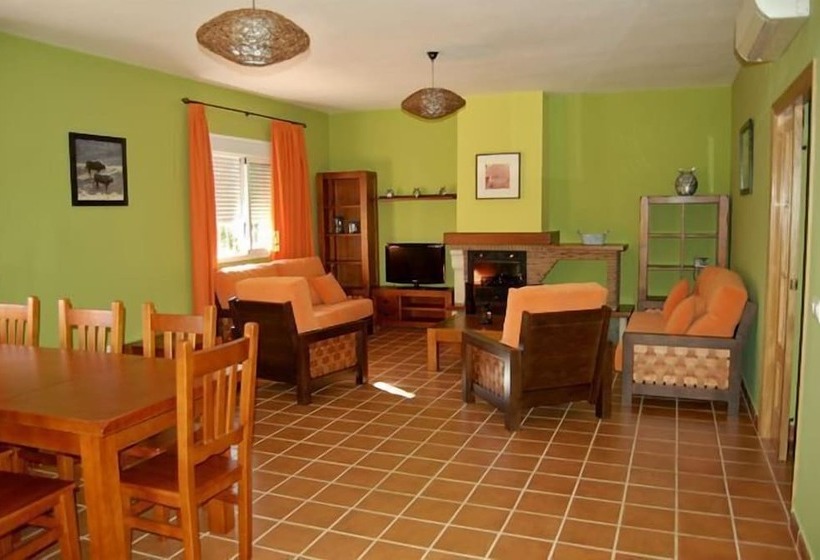 ‫فيلا غرفة نوم واحدة, Sierra Luz