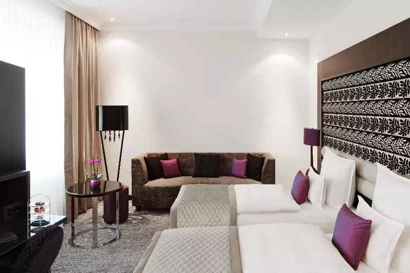 اتاق لوکس, Steigenberger Icon Grandhotel Handelshof Leipzig