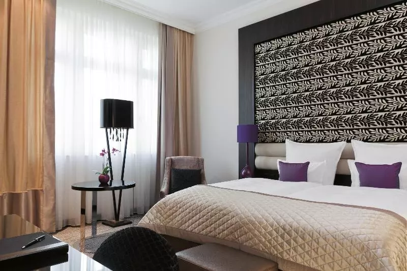 اتاق سوپریور, Steigenberger Icon Grandhotel Handelshof Leipzig