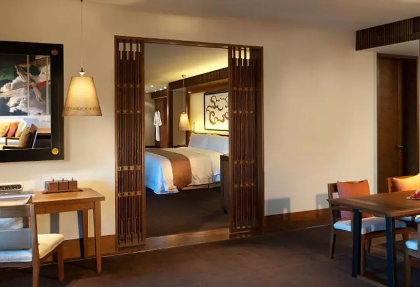 スイート, The St. Regis Lhasa Resort