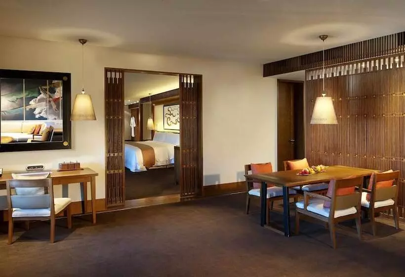 スイート, The St. Regis Lhasa Resort