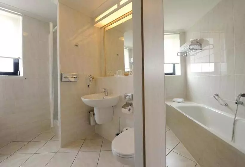 Comfort-huone, Van Der Valk Theaterhotel De Oranjerie