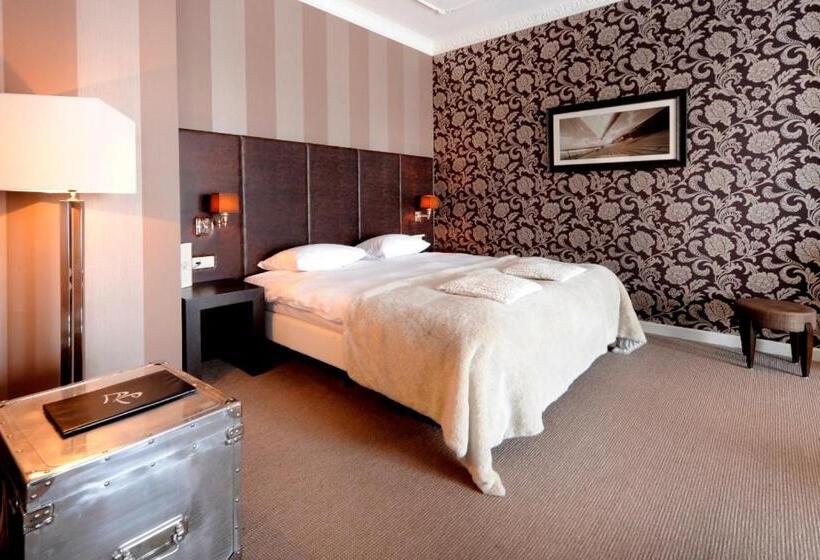 Президентский Люкс, Van Der Valk Theaterhotel De Oranjerie