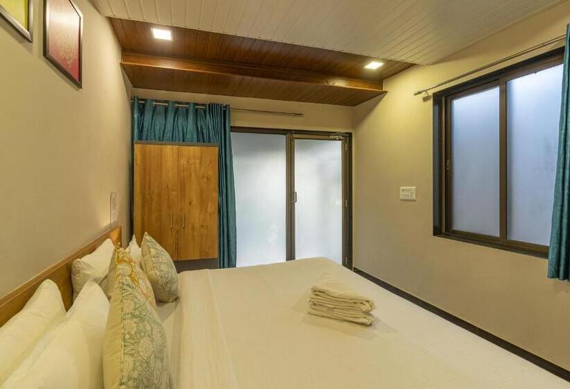 Quarto Estandar Interior, Zostel Kolad