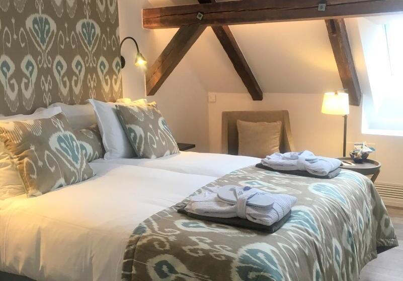 标准间, 1622 Adults Only