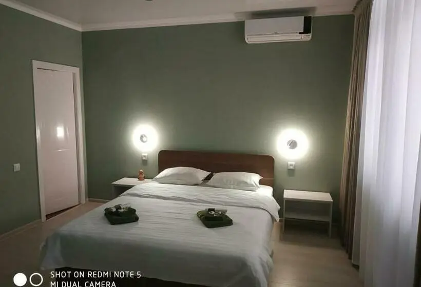 Quarto Deluxe, Green