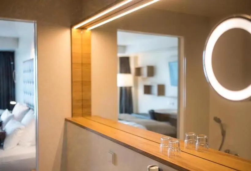 デラックスルーム, Rebhan S Business Und Wellness