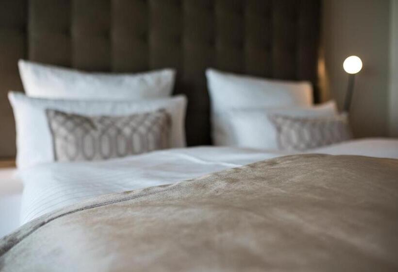 小型套房带阳台, Rebhan S Business Und Wellness