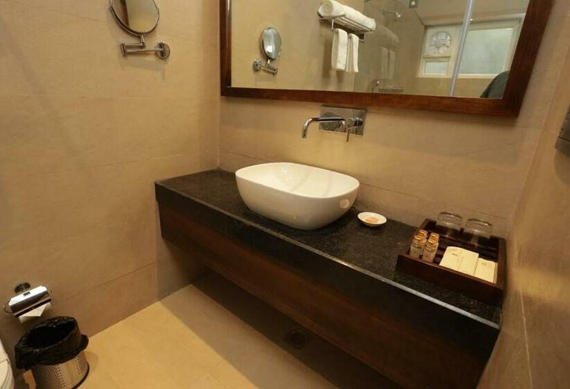 标准间带阳台, Mango Tree Resorts