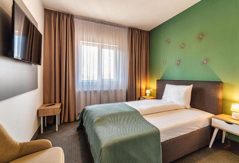 غرفة قياسية فردية, Saga Rooms