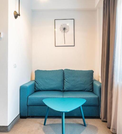 Номер Deluxe с Балконом, Saga Rooms