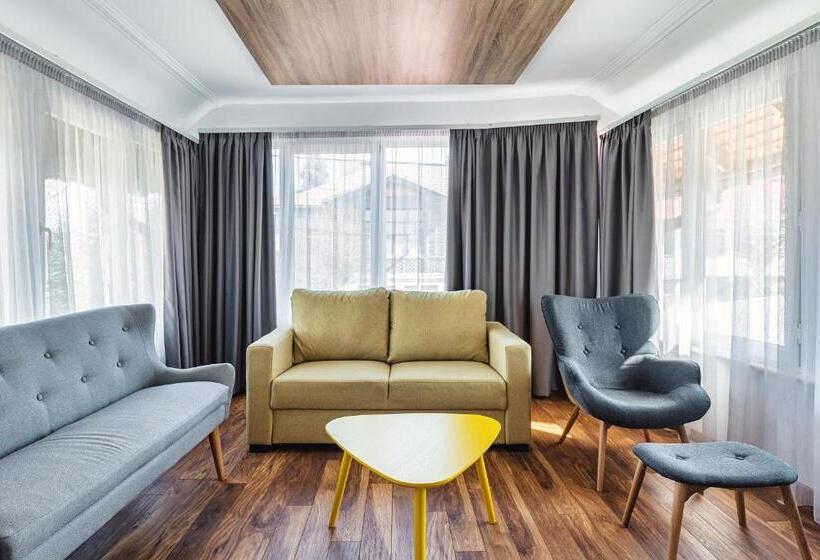 جناح عائلي, Saga Rooms