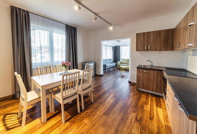 جناح عائلي, Saga Rooms