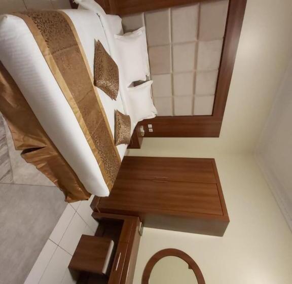 Апартаменты 2 Спальни, Reef Al Hijrah Furnished Apartments