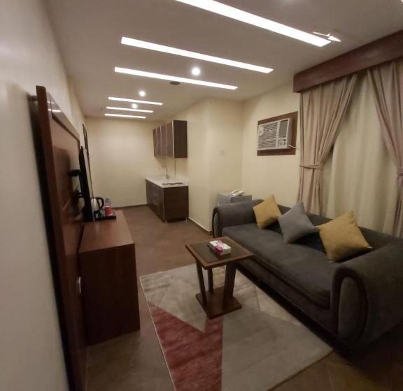 Апартаменты 2 Спальни, Reef Al Hijrah Furnished Apartments