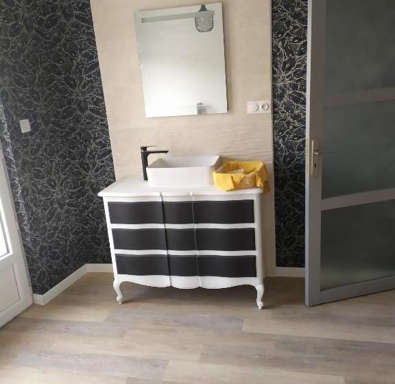 Номер Стандарт Вид на Сад, Maison Plume