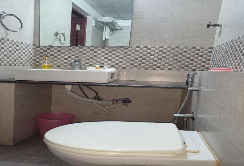 디럭스 룸, Jmd International Katihar