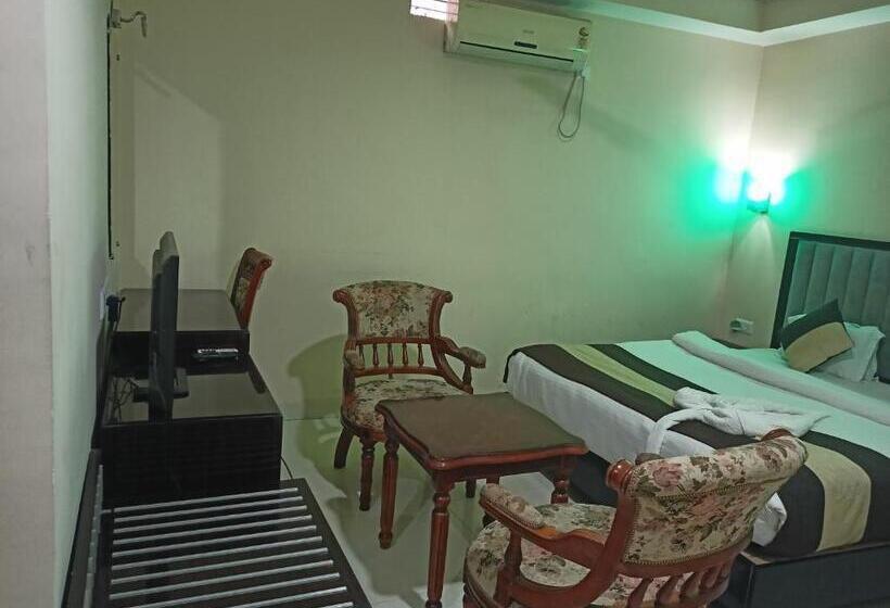 Семейный Номер Deluxe, Jmd International Katihar