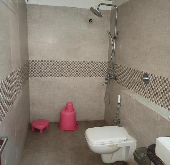 스위트, Jmd International Katihar