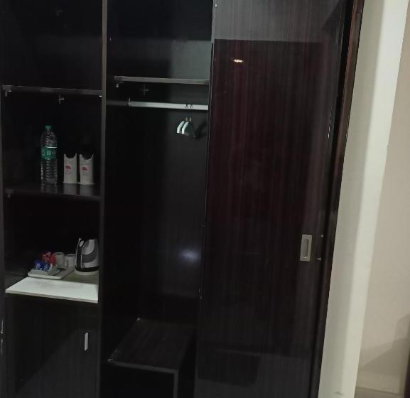 스위트, Jmd International Katihar