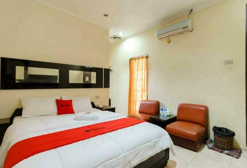 Номер Deluxe, Reddoorz @ Dwipa Wisata