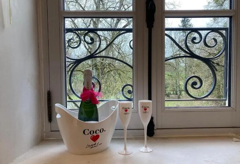 ガーデンビュースタンダードルーム, Château De Ré