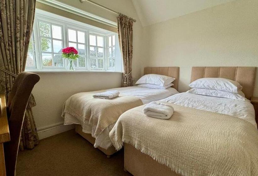 スタンダードルーム, The Cricketers Inn