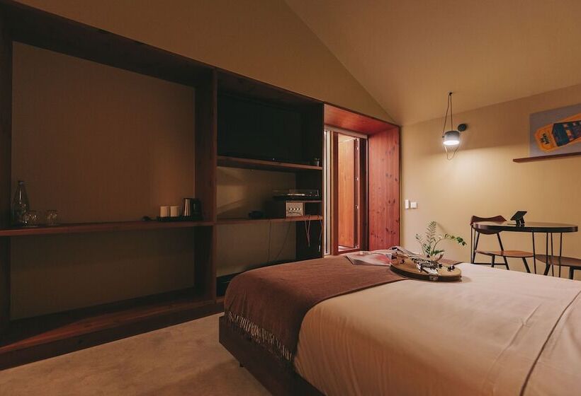 اتاق استاندارد, Outsite Porto Mouco