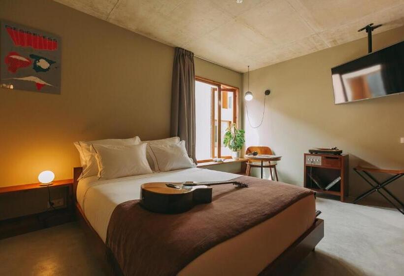 اتاق استاندارد, Outsite Porto Mouco