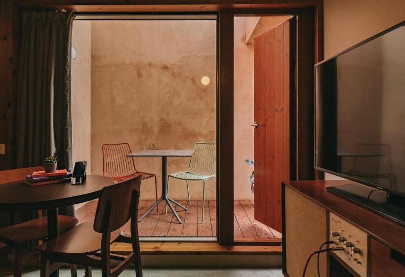 آپارتمان دوبلکس 1 خوابه, Outsite Porto Mouco