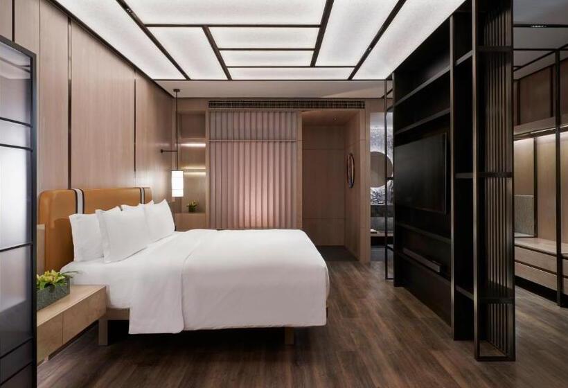 Стандартный Номер Кровать Кинг, Okura Manila