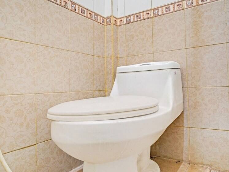 高级大房间, Super Oyo Flagship 90644 Cottage Nalendra Nuansa Nusantara