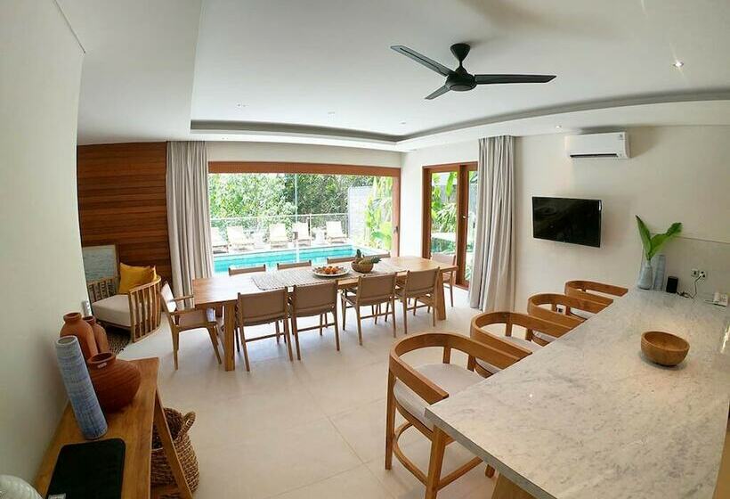 带4个卧室的别墅, Arama Villas