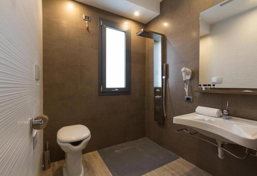 Номер Стандарт Адаптированный для Инвалидов, Giafra Luxury Rooms
