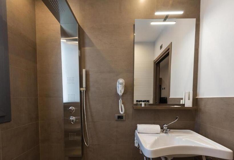 Номер Стандарт Адаптированный для Инвалидов, Giafra Luxury Rooms