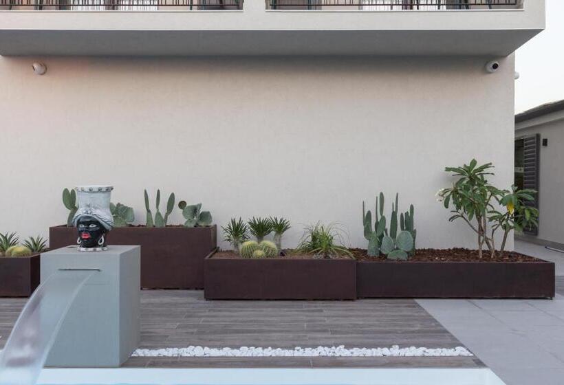 Номер Стандарт, Giafra Luxury Rooms