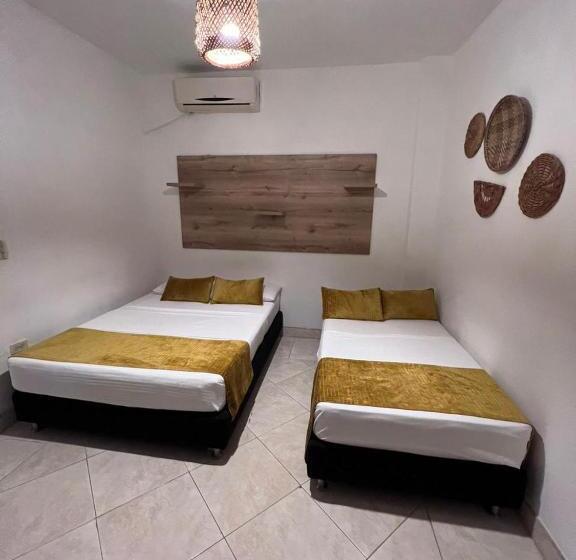 Quarto Familiar, Curazao Hotel  Centro Histórico