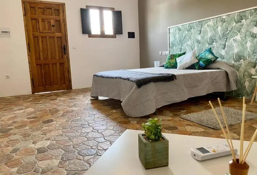 Deluxe Studio, Devmani Hotel Rural