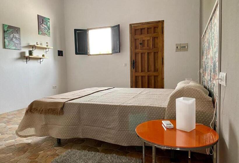 סטודיו דלוקס, Devmani Hotel Rural