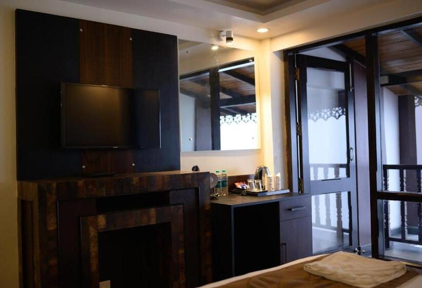 اتاق خانوادگی, Istana Resort & Spa